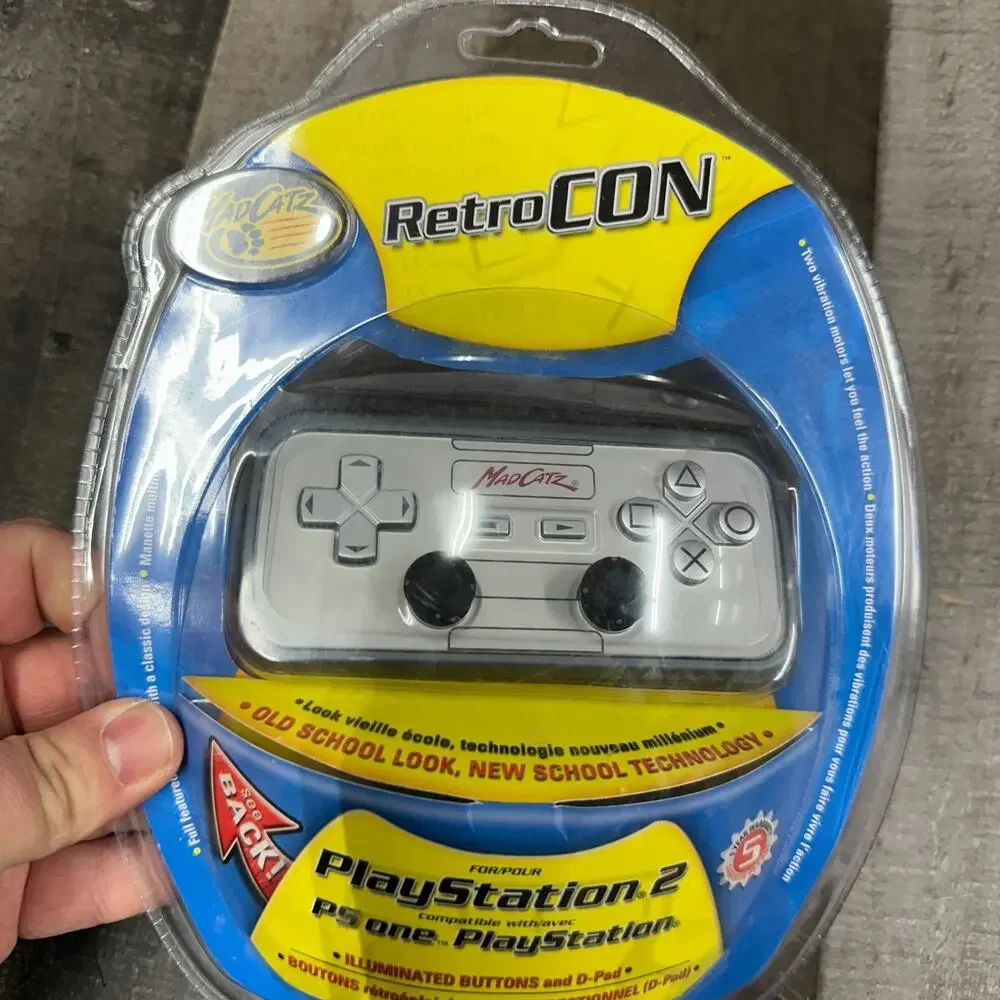 Madcatz RetroCon Playstation 2 PS2 Controller Brand New‎ Sealed Retro Con Silver